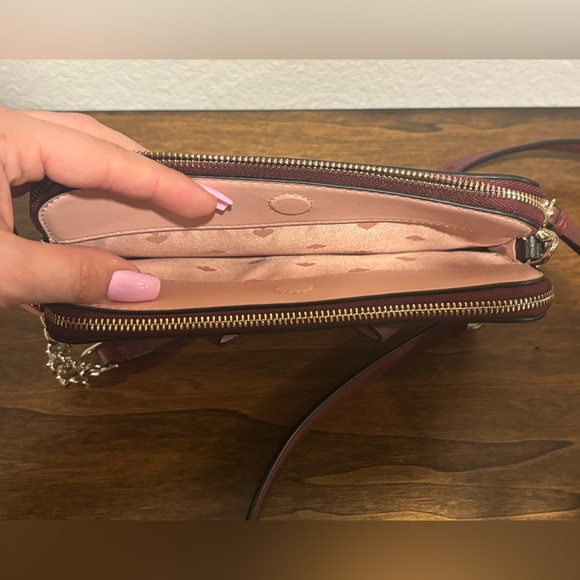 Kate Spade Pink Crossbody with Dog Motif - Picture 10 of 16